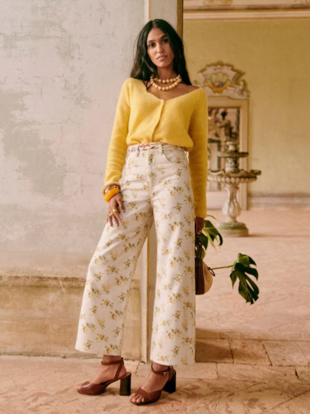 Sézane Le Crop Jeans in Small Flowers Size 36/US 4